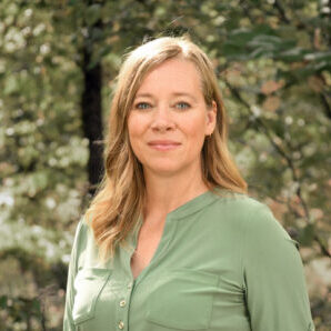 Photo of Alicia Dodd